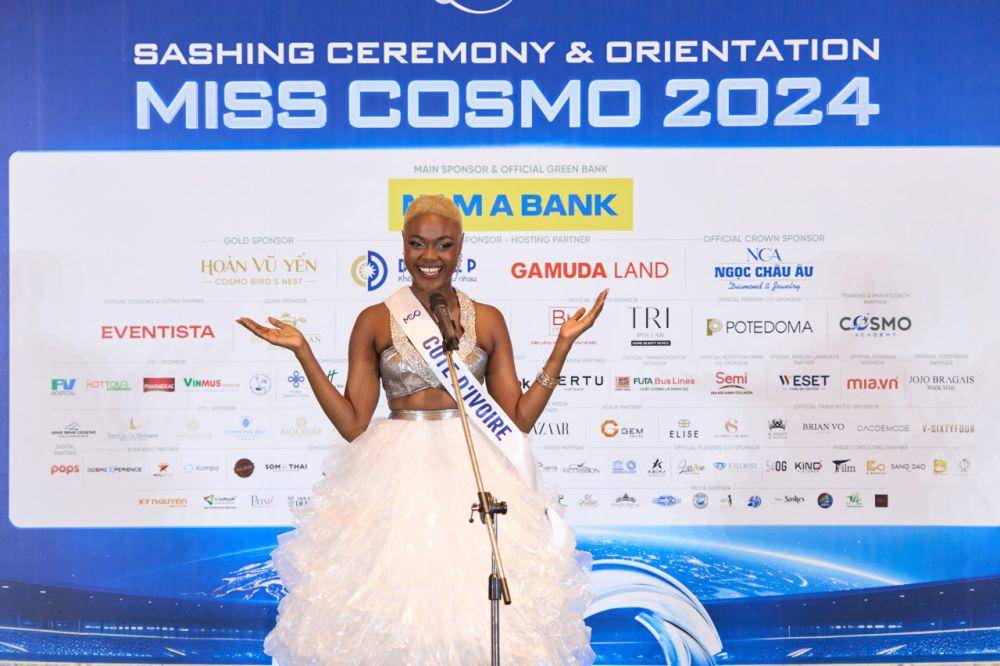 Finalis dari Afrika dan Oseania di Sashing Ceremony Miss Cosmo 2024 (Facebook.com/Miss Cosmo International)
