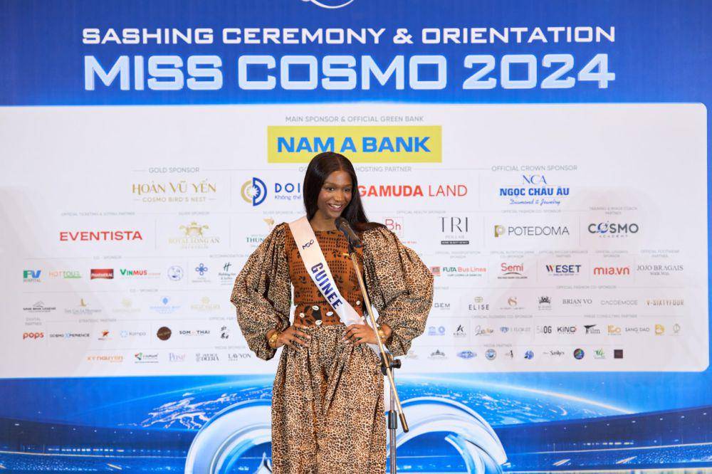 Finalis dari Afrika dan Oseania di Sashing Ceremony Miss Cosmo 2024 (Facebook.com/Miss Cosmo International)