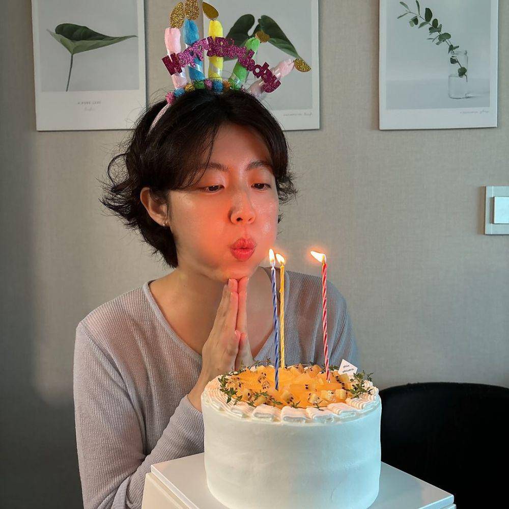 momen perayaan ulang tahun Nam Ji Hyun ke-29 tahun (instagram.com/hyuniiiiiii_95917)