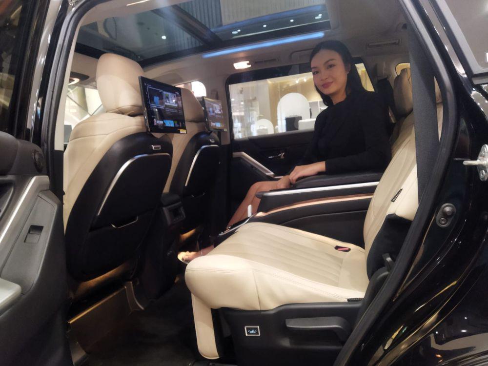 Altera Rilis Paket Modifikasi Kabin Mewah Buat Toyota Innova Zenix