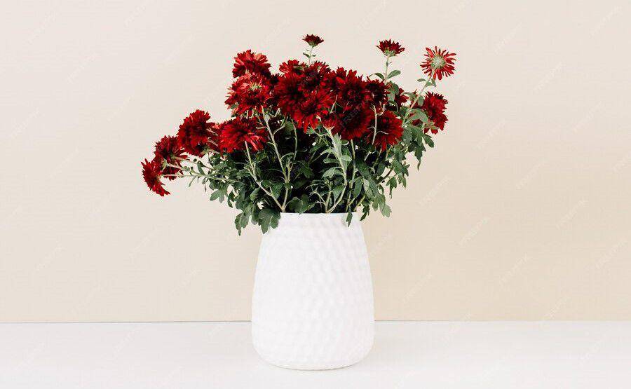 Ilustrasi artificial flower. (freepik.com/floraldeco)
