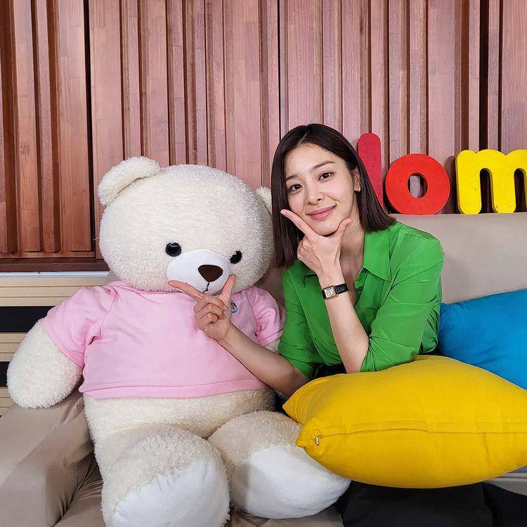 Seol In Ah di I Live Alone (instagram.com/mbc_ilivealone)