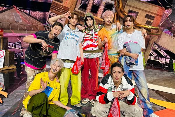[QUIZ] Pilih Festival Musim Gugur di Korea Selatan, Member NCT 127 Ini akan Menemanimu ke Sana!