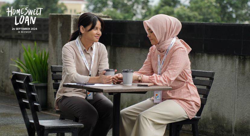cuplikan film Home Sweet Loan (dok. Visinema Pictures)