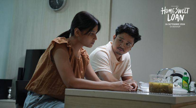 cuplikan film Home Sweet Loan (dok. Visinema Pictures)
