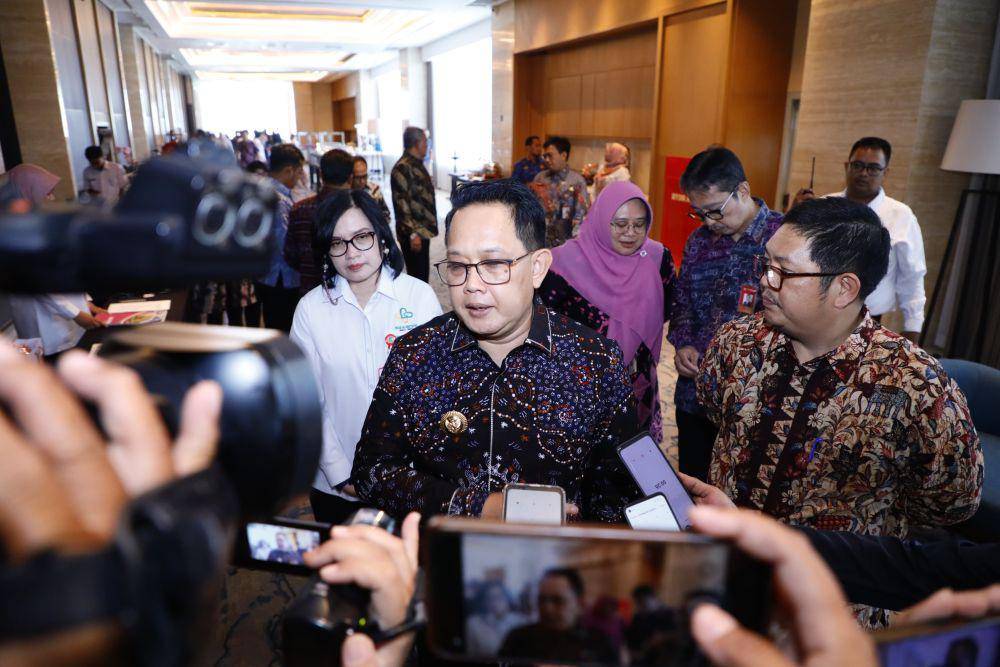 Penjabat (Pj) Gubernur Jawa Timur Adhy Karyono (dok. Humas Pemprov Jatim)
