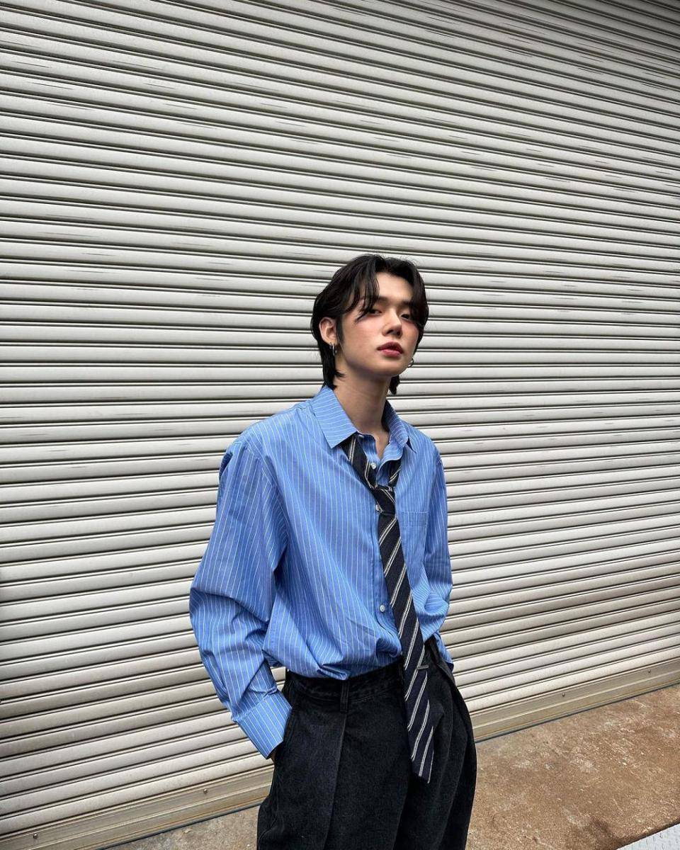 ide padu padan celana hitam ala Yeonjun TXT (instagram.com/yawnzzn)