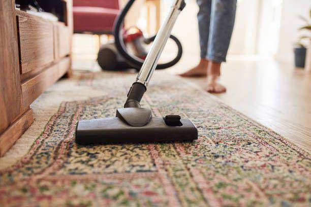 Ilustrasi karpet. https://www.istockphoto.com/id/portfolio/LumiNola