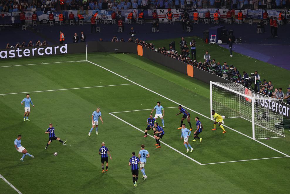 Manchester City melawan Inter Milan di final Liga Champions 2022/2023. (uefa.com)