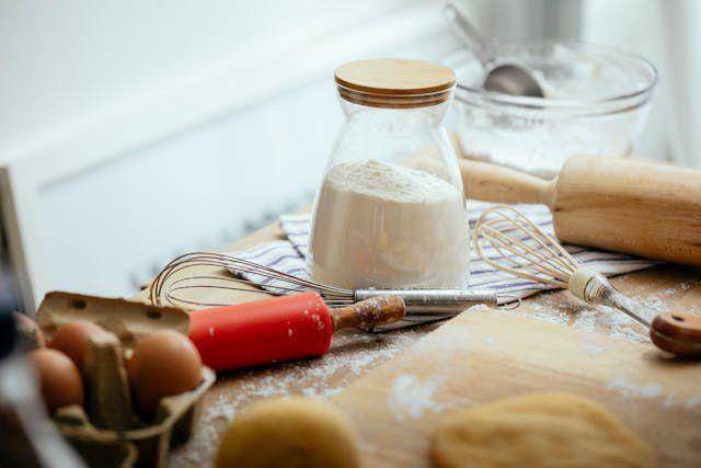 ilustrasi baking powder (pexels.com/Katerina Holmes)