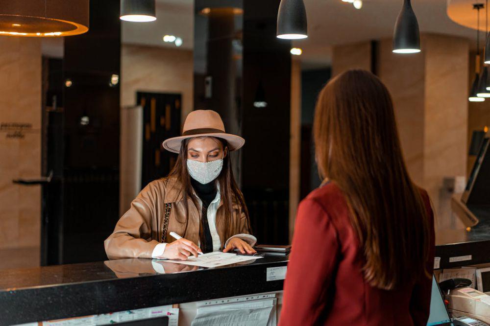 ilustrasi hotel (pexels.com/Mikhail Nilov)