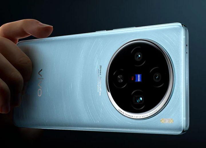 vivo X100 (vivo.com)