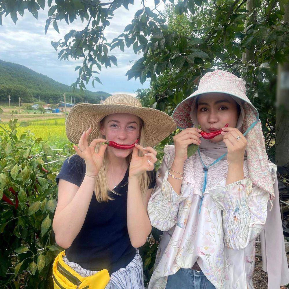 Xaviera belajar berkebun di Korea (instagram.com/xavieraaputri)