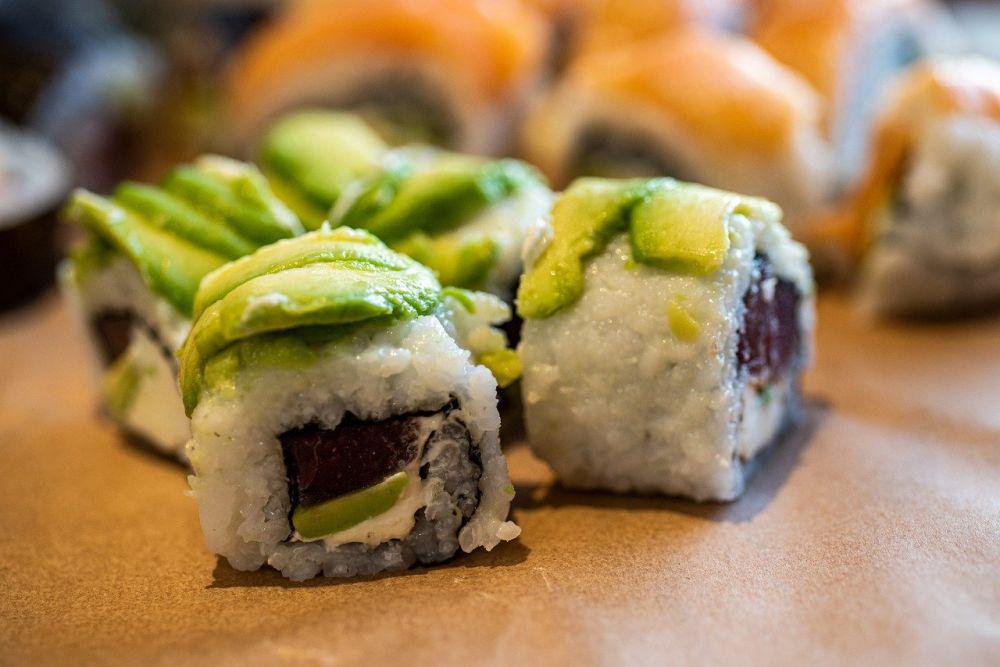 ilustrasi sushi alpukat (pixabay.com/Filip Filipović)
