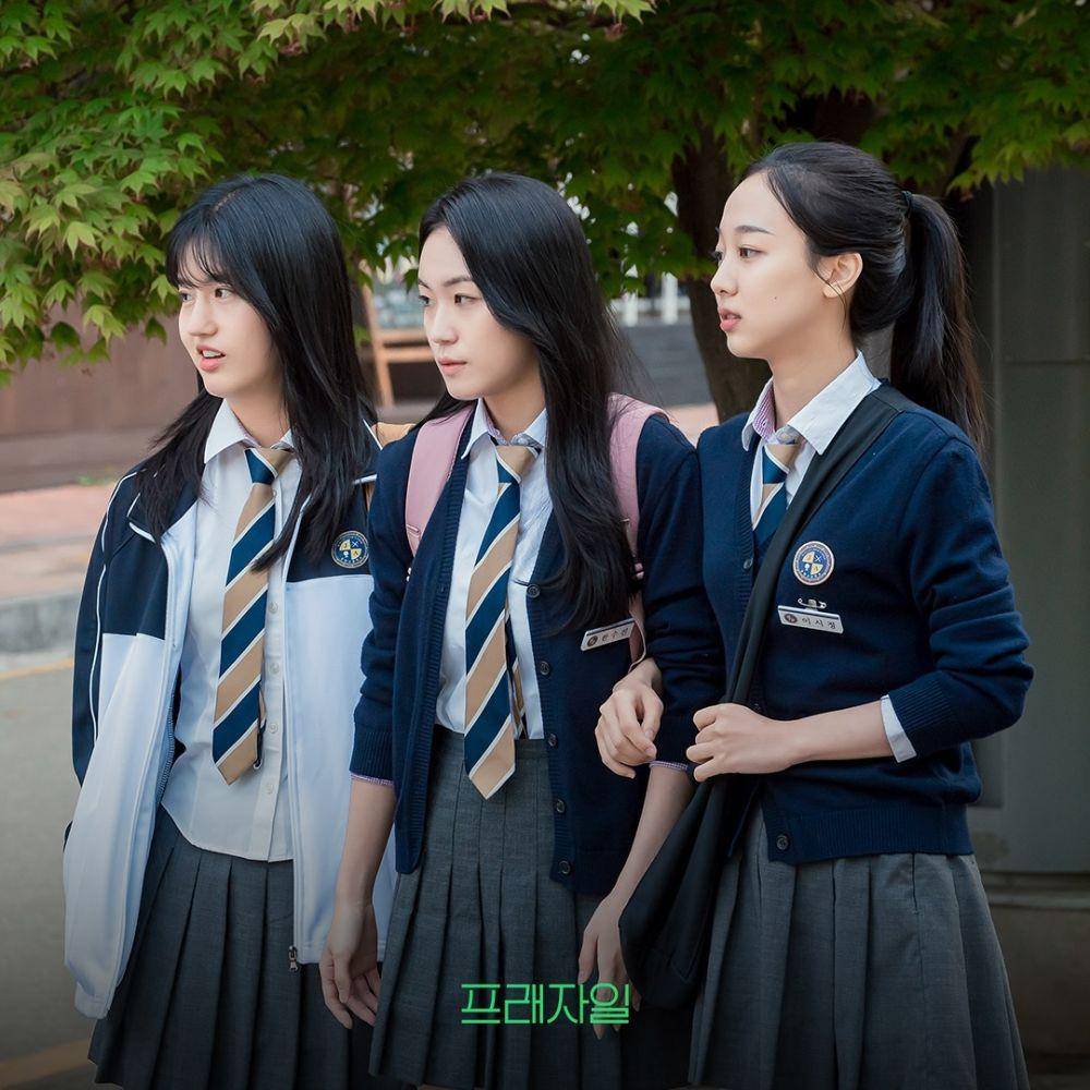 Still cut drama Korea Fragile (Instagram.com/xplusu.series)