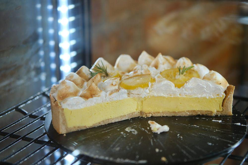 ilustrasi cheesecake lemon (unsplash.com/julia_demo)