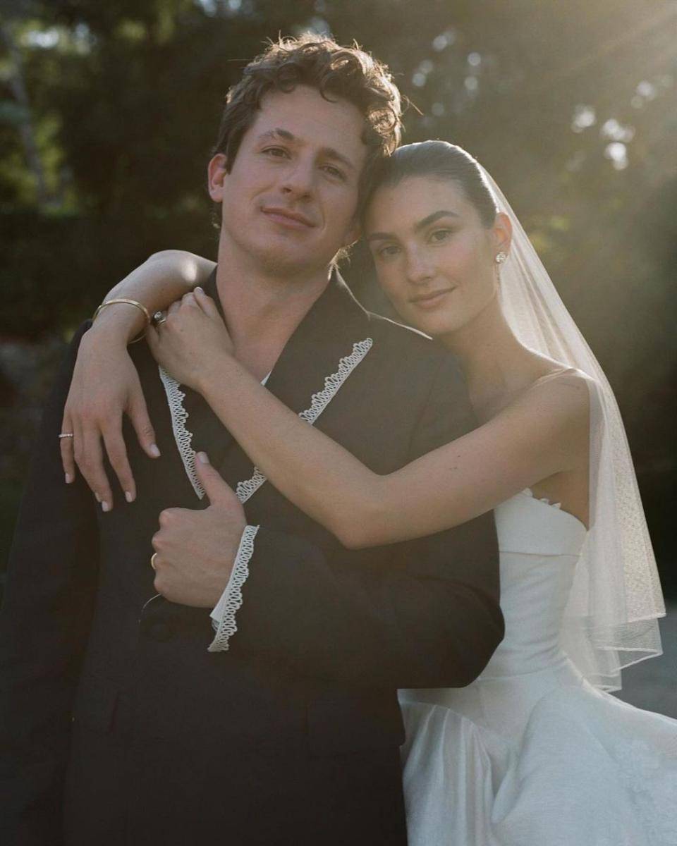 potret pernikahan Charlie Puth (instagram.com/charlieputh)