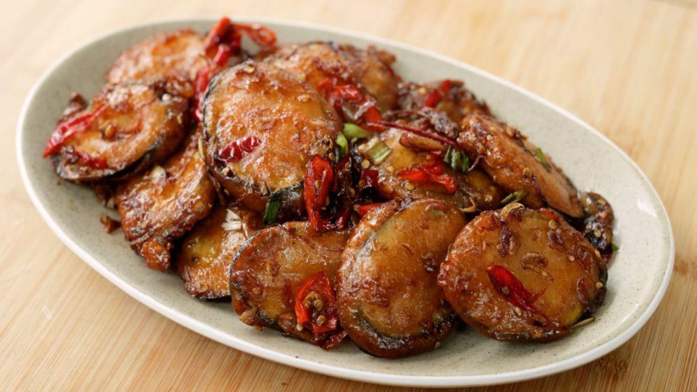 Resep Terong Raos ala Devina Hermawan yang Bikin Kalap Makan