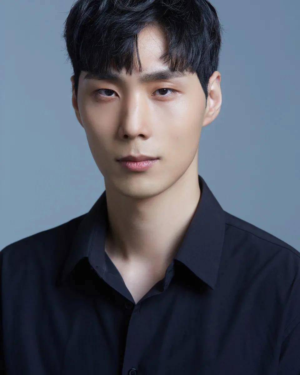 potret Cha Wang Hyeon (instagram.com/kanghyungsuk_)