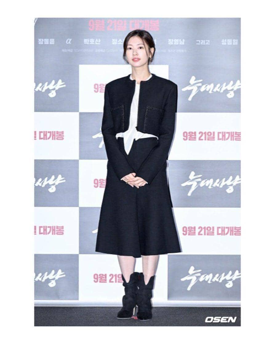 ragam gaya edgy ala Jung So Min (instagram.com/somin_jj)