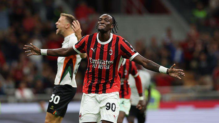 Tammy Abraham (acmilan.com)