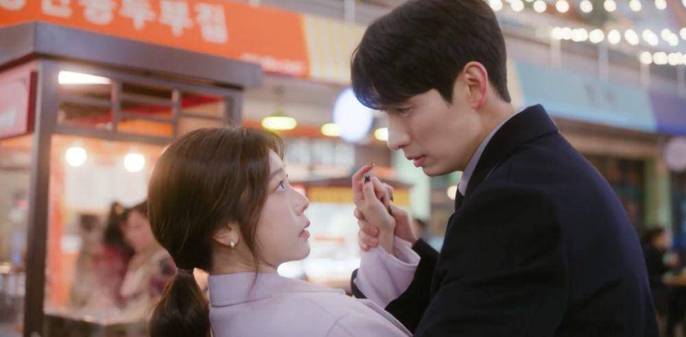 Park So Jin dan Yoon Park di Cinderella at 2 AM (dok. Coupang Play/Cinderella at 2 AM)