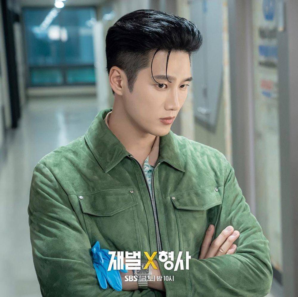 Ahn Bo Hyun di drama Flex X Cop (instagram.com/sbsdrama.official)