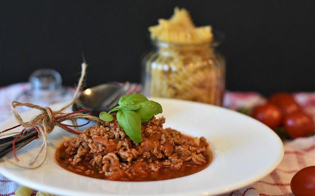 saus bolognese (pixabay.com/RitaE)