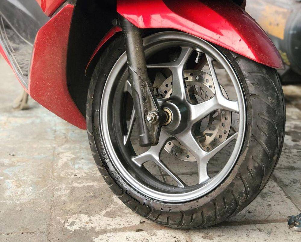 ilustrasi velg warna Dark Grey Metalic (instagram.com/powdercoatingtambun)