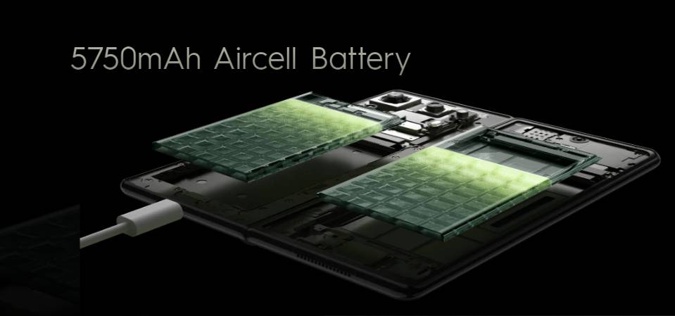 ilustrasi pengisian daya baterai TECNO PHANTOM V Fold2 (mobile-phantom.com)