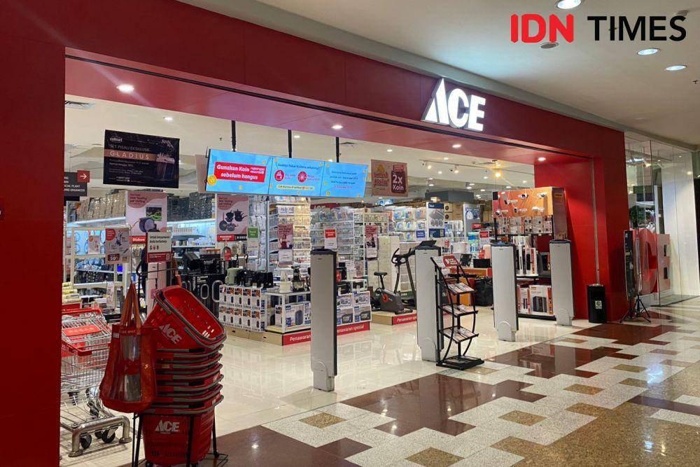 Gerai ACE Hardware di Mal Taman Anggrek, Jakarta Barat. (IDN Times/Vadhia Lidyana)