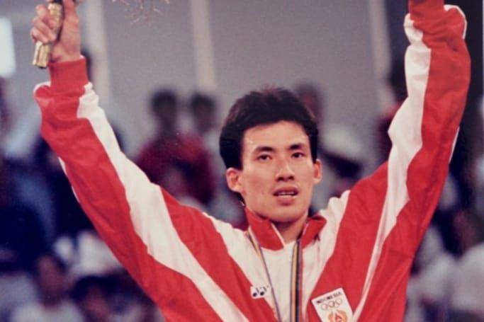 Alan Budikusuma (olympics.bwfbadminton.com)
