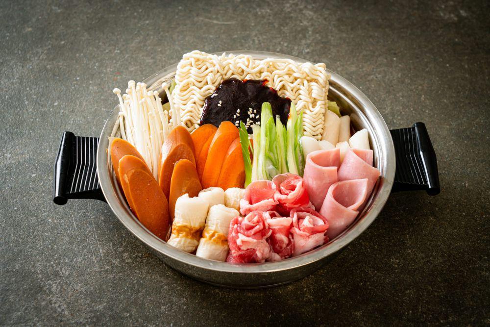 8 Pilihan Bahan Favorit untuk Hidangan Hotpot, Semuanya Enak!