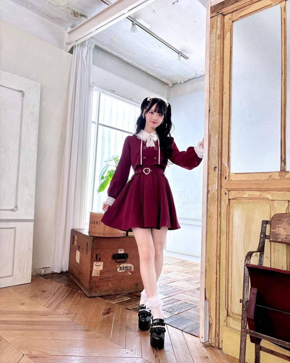 Momona Matsumoto (instagram.com/momona.1012)