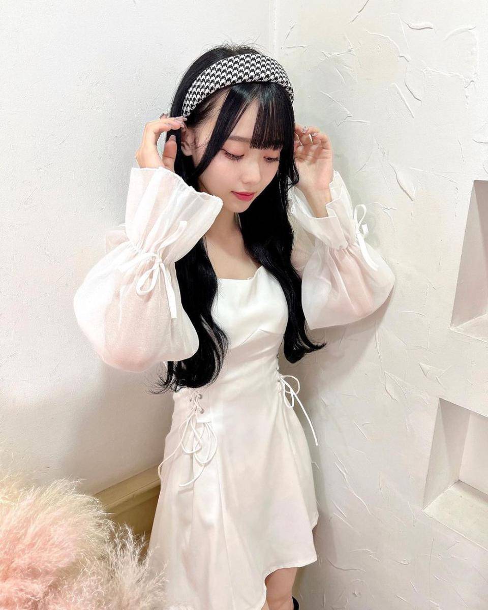 Momona Matsumoto (instagram.com/momona.1012)