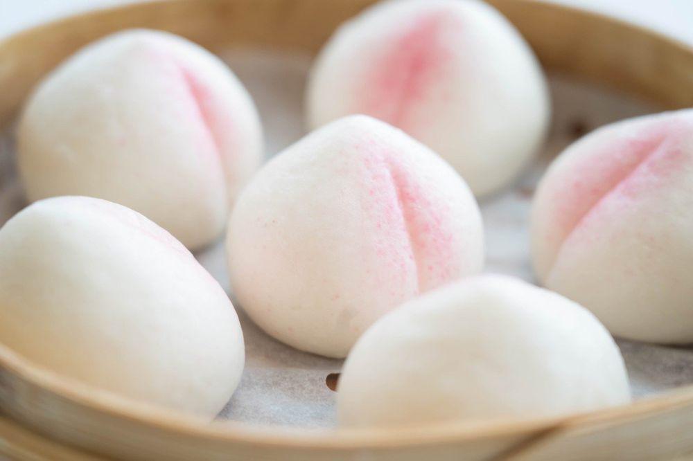 5 Langkah Membentuk Bakpao Serupa Buah Persik, Imut!