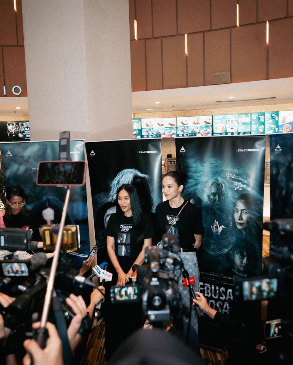 potret Happy Salma di press conference film Tebusan Dosa (instagram.com/happysalma)