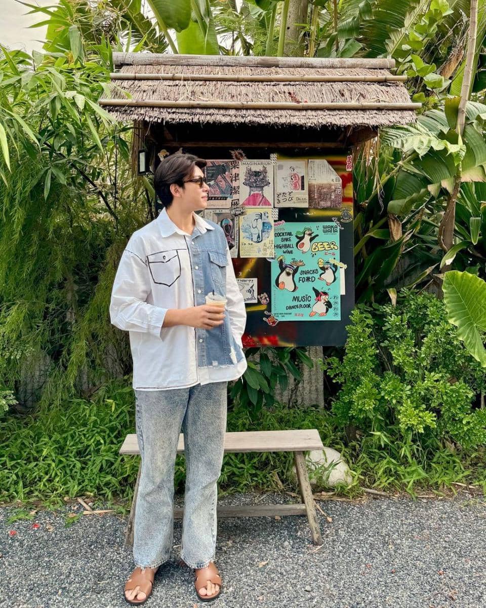 outfit liburan ke Pantai ala Frame Ritchanon (instagram.com/frame_ritchanon)