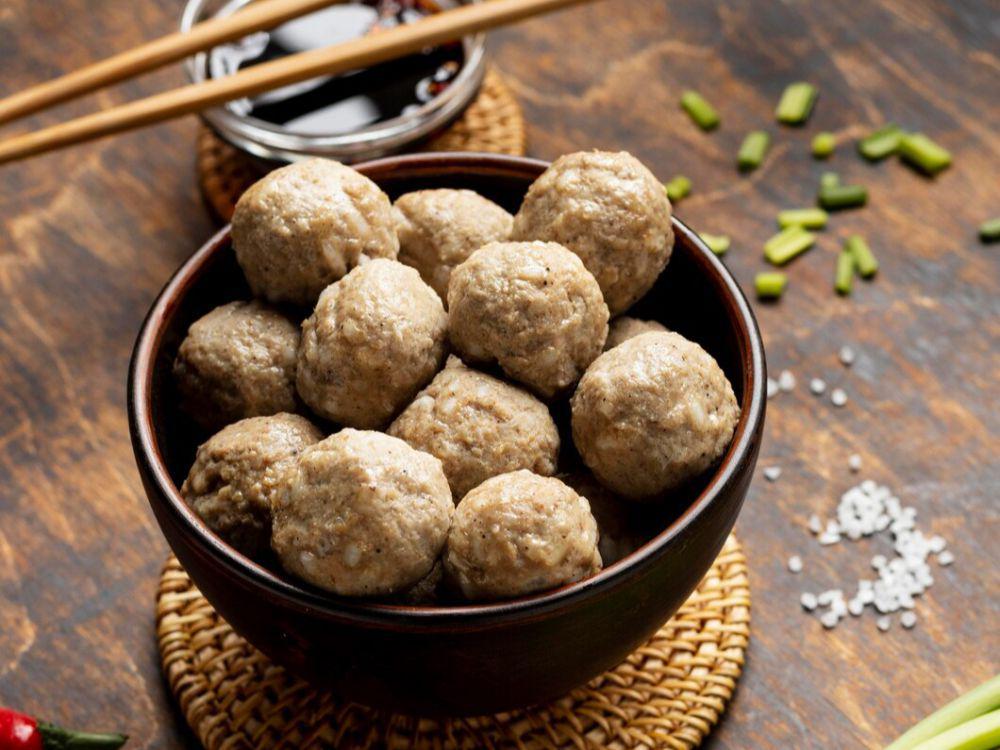 ilustrasi bakso sapi (freepik.com/freepik)