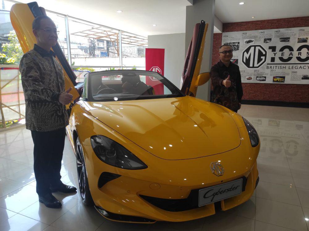 Industri Otomotif Tumbuh, MG Buka Dealer Pertama di Bandung