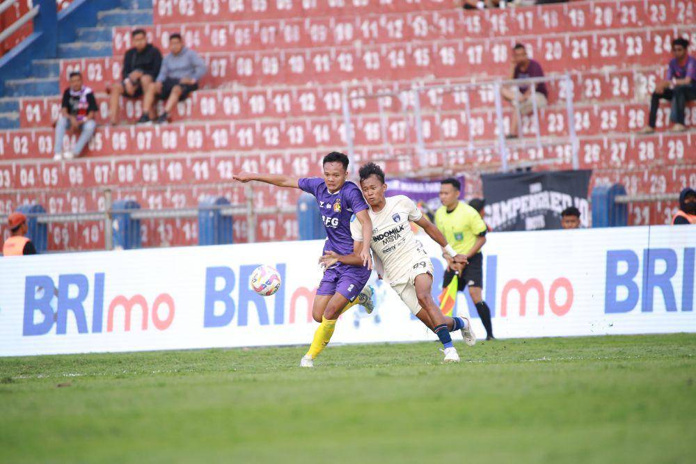 Pemain Persik Kediri saat melawan Persita Tangerang. IDN Times/ istimewa