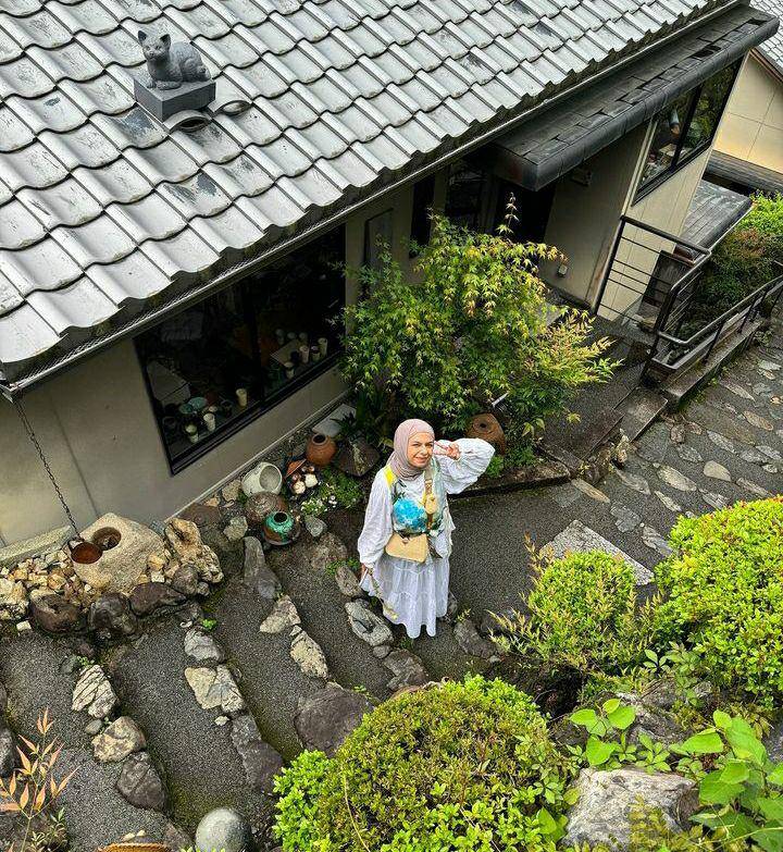 potret Dilla Jaidi liburan musim semi di Jepang (instagram.com/dillaljaidi)
