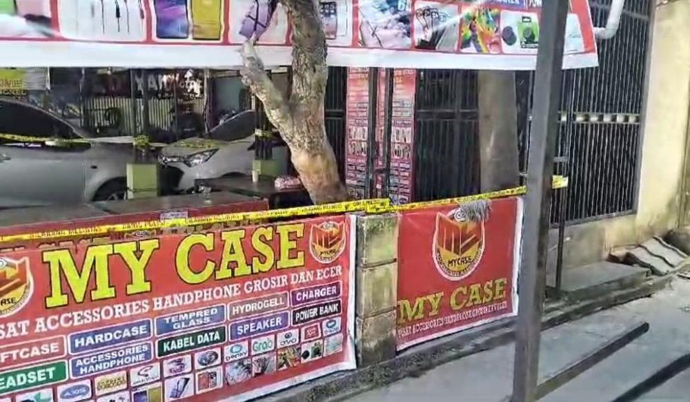 Penjaga Toko Aksesori HP Ditemukan Tewas Mengenaskan