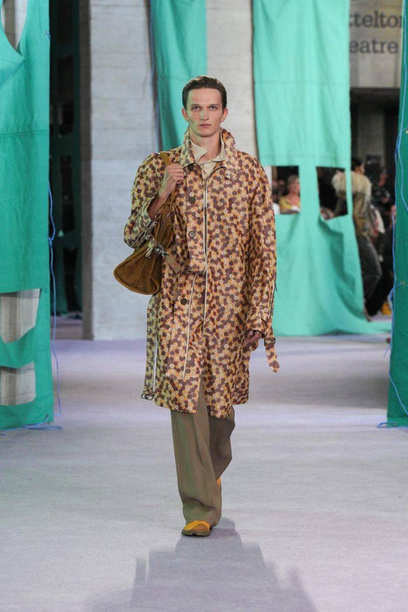 Burberry S/S '25 di London Fashion Week 2024 (dok. Burberry)