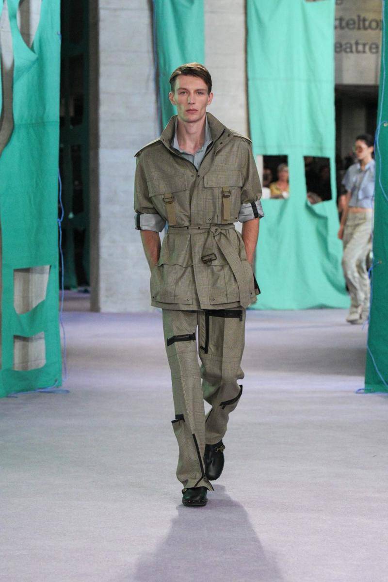 Burberry S/S '25 di London Fashion Week 2024 (dok. Burberry)