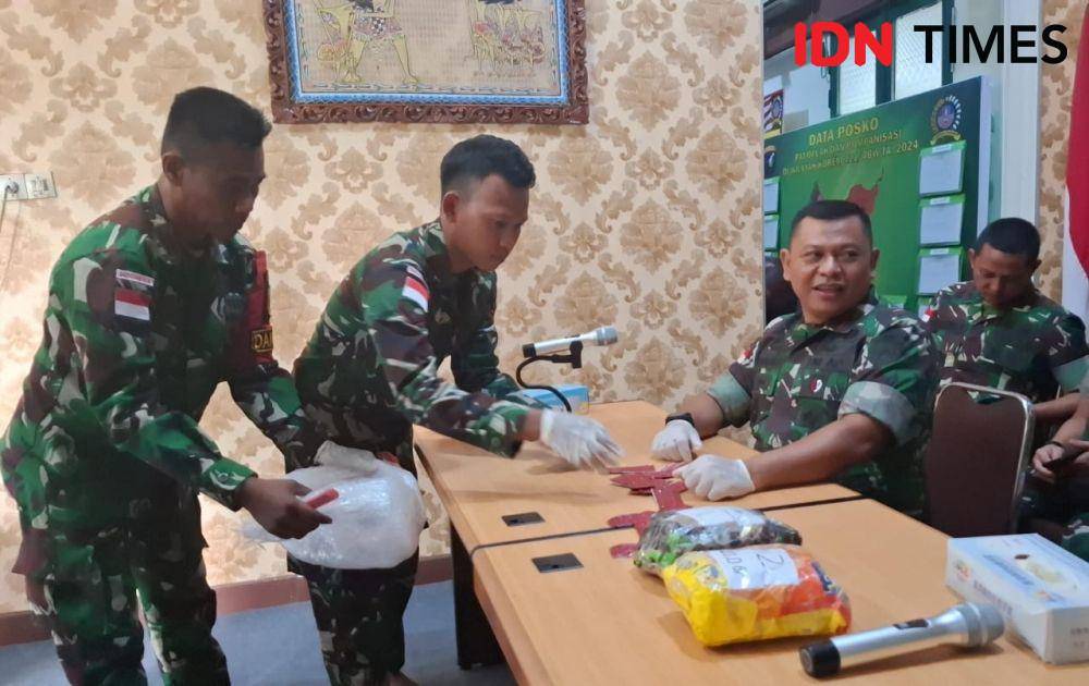 2 kg sabu dan 700 pil ekstasi diterbangkan dengan drone. (IDN Times/Istimewa).