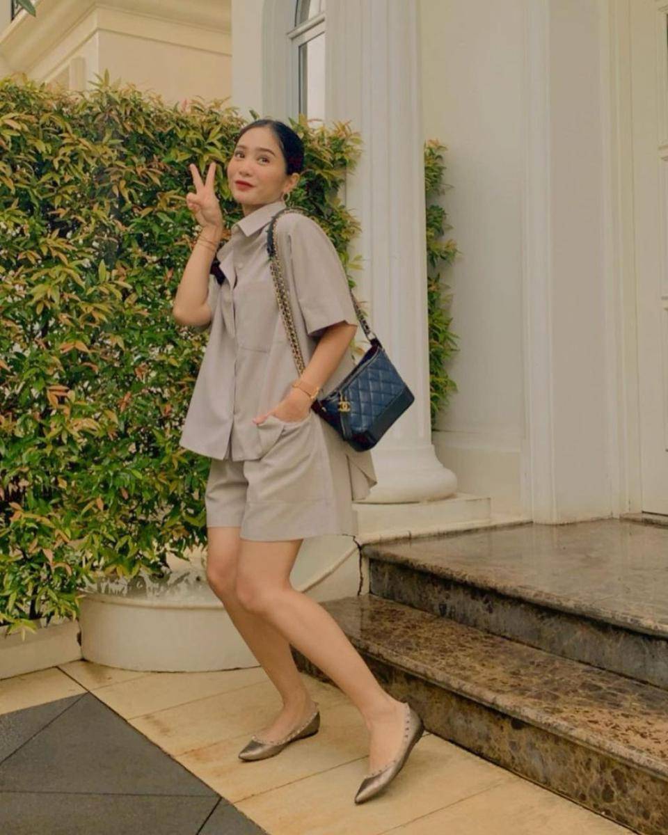 referensi outfit hangout ala Bunga Zainal (instagram.com/bungazainal05)