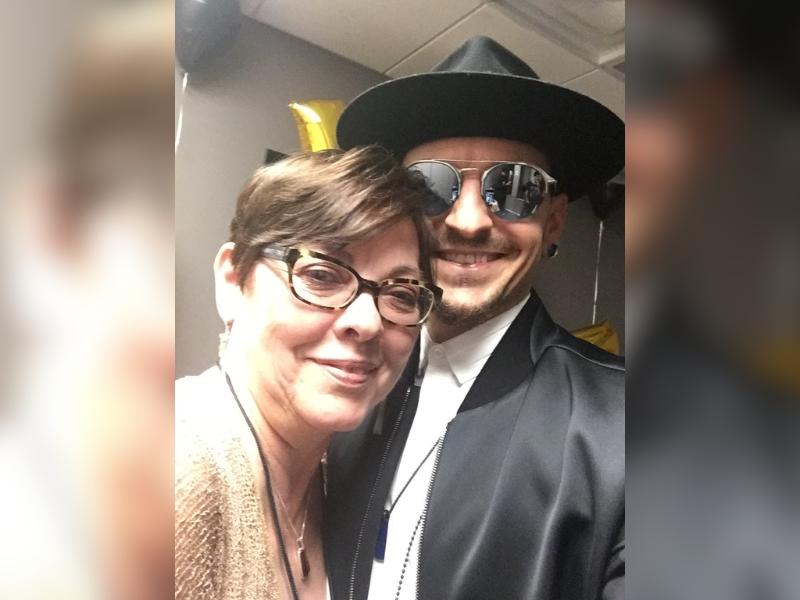 Linkin Park Reuni, Ibu Mendiang Chester Bennington Merasa Dikhianati