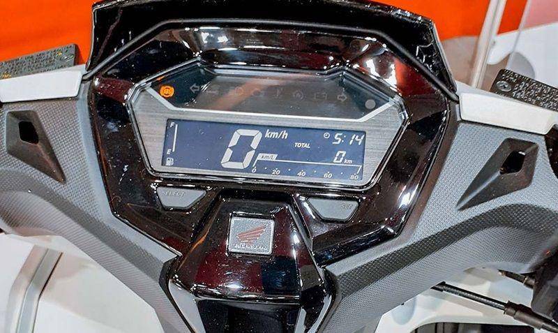 Apa arti tanda merah di motor Vario