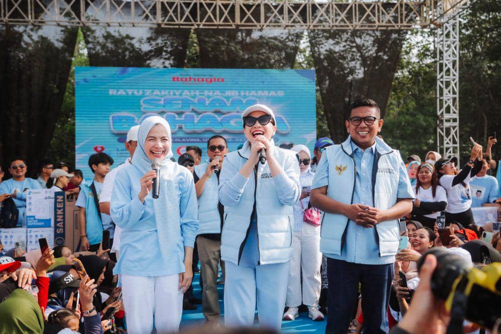 Nagita Slavina Turun Gunung Kampanyekan Andra-Dimyati